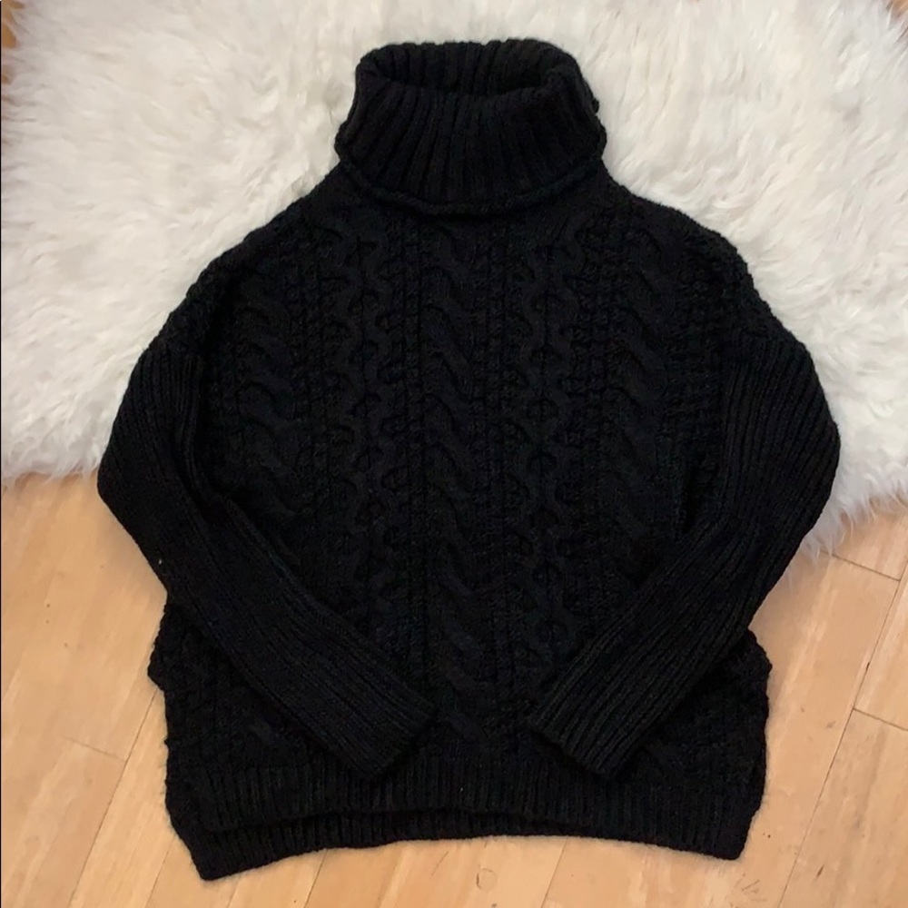 Cotton On sweater size M